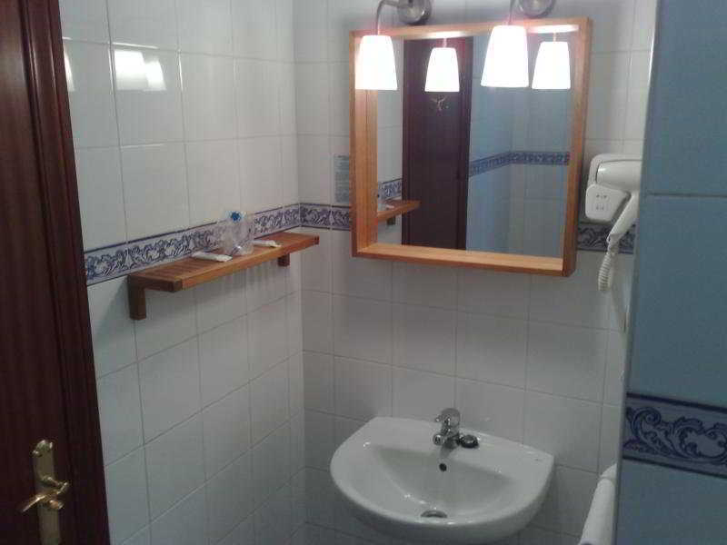 Londres Hotel *