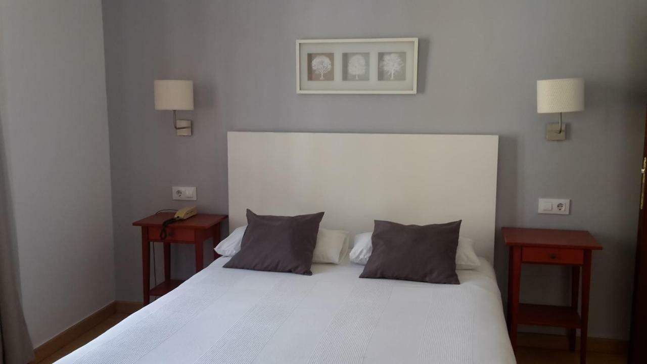 Hotel Londres *